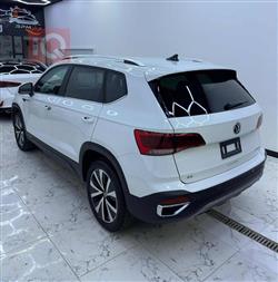 فولكسفاغن تاوس